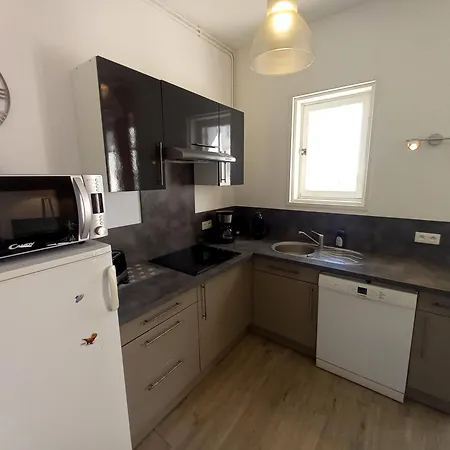 Apartment - Vue Magique Pour Cet Au 1er Etage - Du Golf