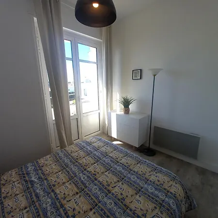 - Vue Magique Pour Cet Au 1er Etage - Du Golf