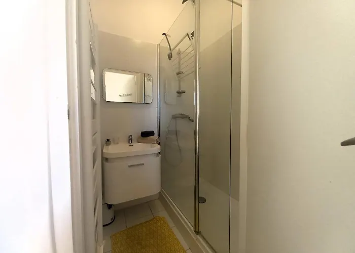 - Vue Magique Pour Cet Au 1er étage - Résidence Du Golf Appartement